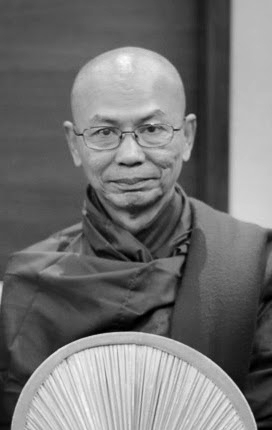 Tharmanaykyaw Sayadaw2_grey